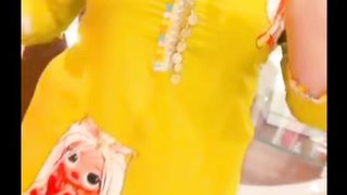 Design new collection party wear dress new collection Zeenat Naz ????