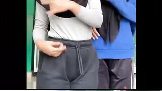 Garis bukan sembarang garis