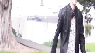 kisses prank