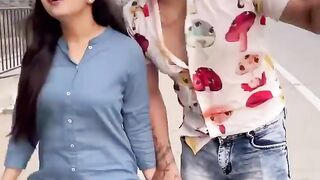 Abaiy Mazdoor Haiy Bulidar Nain????????????