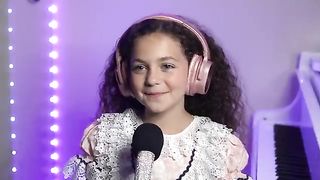 CAN'T HELP FALLING IN LOVE - Sophie Fatu (Elvis Presley cover)