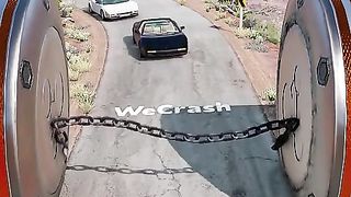 Cars Chain 2 Giant Bollards Crash - BeamNG Drive