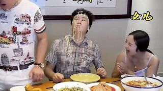 Funny eating ????????