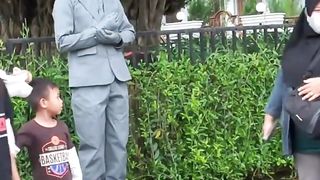 NGAKAK DIKIRA PATUNG BENERAN- STATUE PRANK _shorts