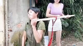 Very funny new video ????
