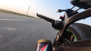 Kawasaki ZX10R Vs Kawasaki H2R