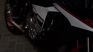 Brutal YAMAHA R1 With Austin Racing Exhaust