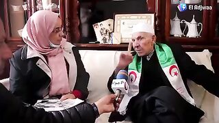 شاهد على العصر