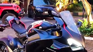 Ducati Panigale v4s superbikes tiktok videos 2022