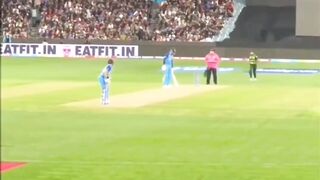 Virat kohli hit six