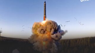 Kherson Shelled 258 Times In A Week, Ukraine Kills 480 Russian Troops, Putin’s Su-25 Fighter Downed_2