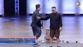 Lucu banget sulap versi Thailand