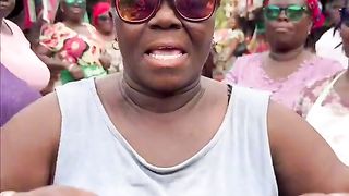 Make noise. Les maman sont amiancées