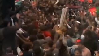 وگ اس ملک میں تبدیلی چاہتے ہیں!