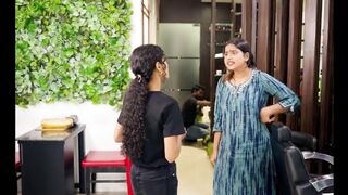 funny women in parlour