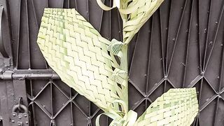Handmade art ....https://youtube.com/@pakistanisairsapatee