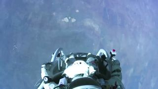 Space story in Hindi Strange Objects Seen on Mars and Moon