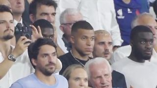 Mbappé est un homme comme vous et moi, il ne comprend rien aux règles du rugby.