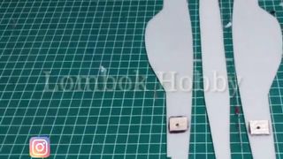 how to make a rubber powered airplane