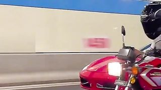 Ferrari vs 125 cc funny