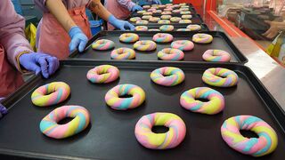 06 - Organic Rainbow Bagel, Cream Cheese - Korean Street Food 1080P