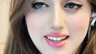 Jannat Mirza Cute Video