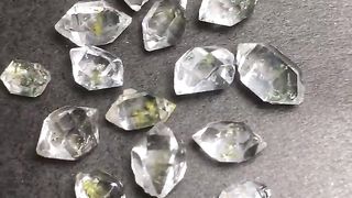 Petroleum Quartz