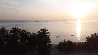 "Plages de rêve et eaux cristallines : Un voyage aux Maldives" 2