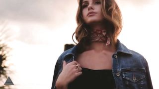  Bikini || Try On with a Slavic Twist  Omega Sign Sztoj Pa Moru-Alexara