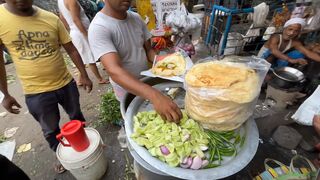 08 - Affordable Meal For The Common Man Aloo Sabji Roti Indian Street Food 1080P