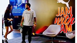 Anushka Sharma joke with virat kohli
