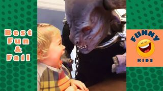 Try Not to LAUGH - Baby Crying Because Of Fear Halloween