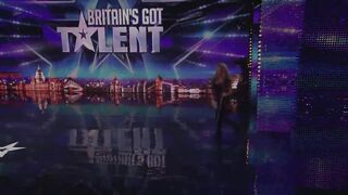 Posh violinist Lettice Rowbotham gives the Judges something new | Britain's Got Talent 2014