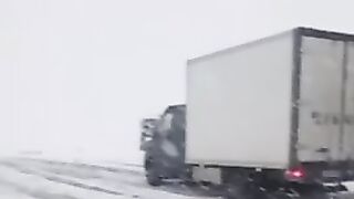 Snowing 4