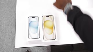 iPhone 15/15 Pro Unboxing and Second Look!