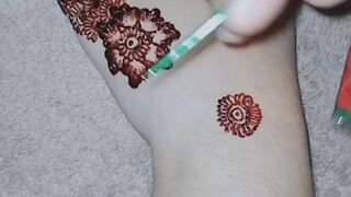 Gujrati Mehndi design#mehndi#bridalmehndi#reel#febsoot#Hoorum886#@umbreenumer.youtybe.com