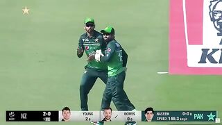 Naeeem Shah Magical Bowling