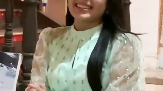 VC _ @avinash_world Insta story  @rhea_shrm  - RheaSharma  - YehRishteyHainPyaarKe