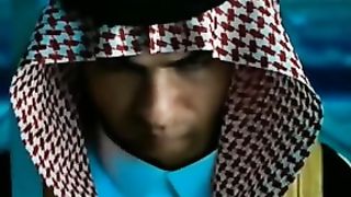 شاهد الشيخ رونالدو بالزي العربي ????????