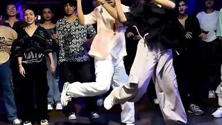 Chehre Pe Tere dance youtube shorts dance video 2023shorts I KIYA KIYA Dance Video #dance #latest