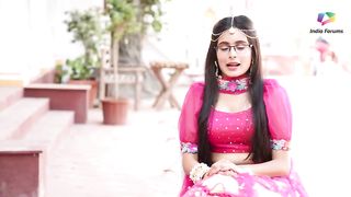 Rhea Sharma's Shocking Choices! ???? 'Would You Rather' Game | YRHPK Mishti Exclusive