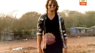 Yeh Rishtey Hain Pyaar Ke_ Abir and Mishti go on paragliding