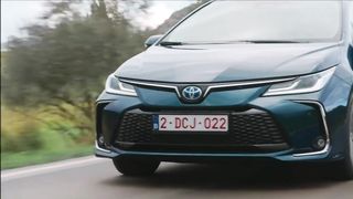 Toyota Corolla 2024 chega às concessionárias; veja preços e versões