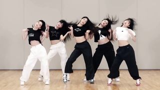 LE SSERAFIM - UNFORGIVEN Dance Practice