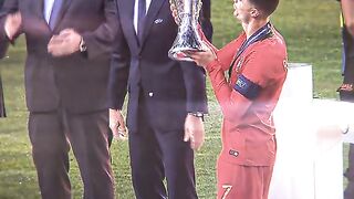 If you like Ronaldo Subscribe ????