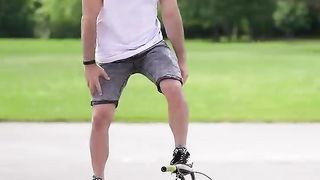 parkour with emojis 2