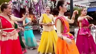 Hare Krishna PAMHO ????❤️???? In Frame @chintamani_diana @vrindavdd#vrindavan #govind #kanha