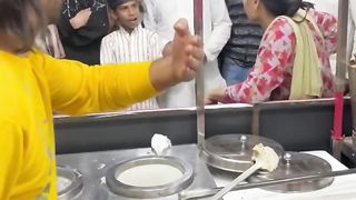 ye Kese Kia…????????_????___Ek Bar Me Pkd li ???????? Wo bhi itni perfect Revenge ???? #turkishicecream ????#prank
