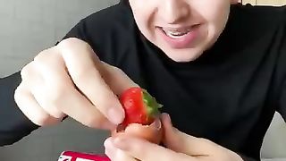 INSANE strawberry trick! ???? #shorts