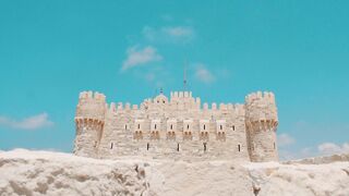 "À la découverte de l'histoire époustouflante d'un château millénaire"